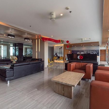 Capital O 1088 Golden Dragon Beach Resort Bang Lamung Exterior foto