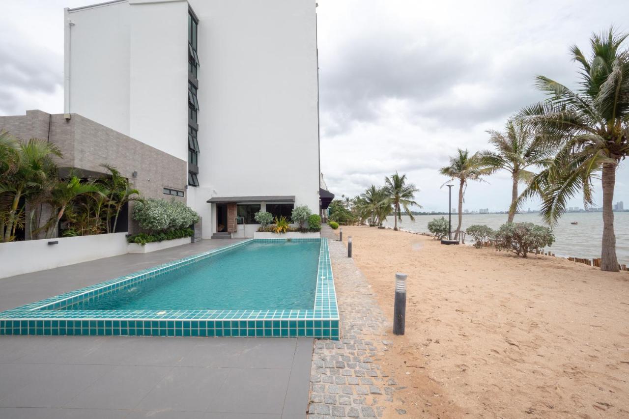 Capital O 1088 Golden Dragon Beach Resort Bang Lamung Exterior foto
