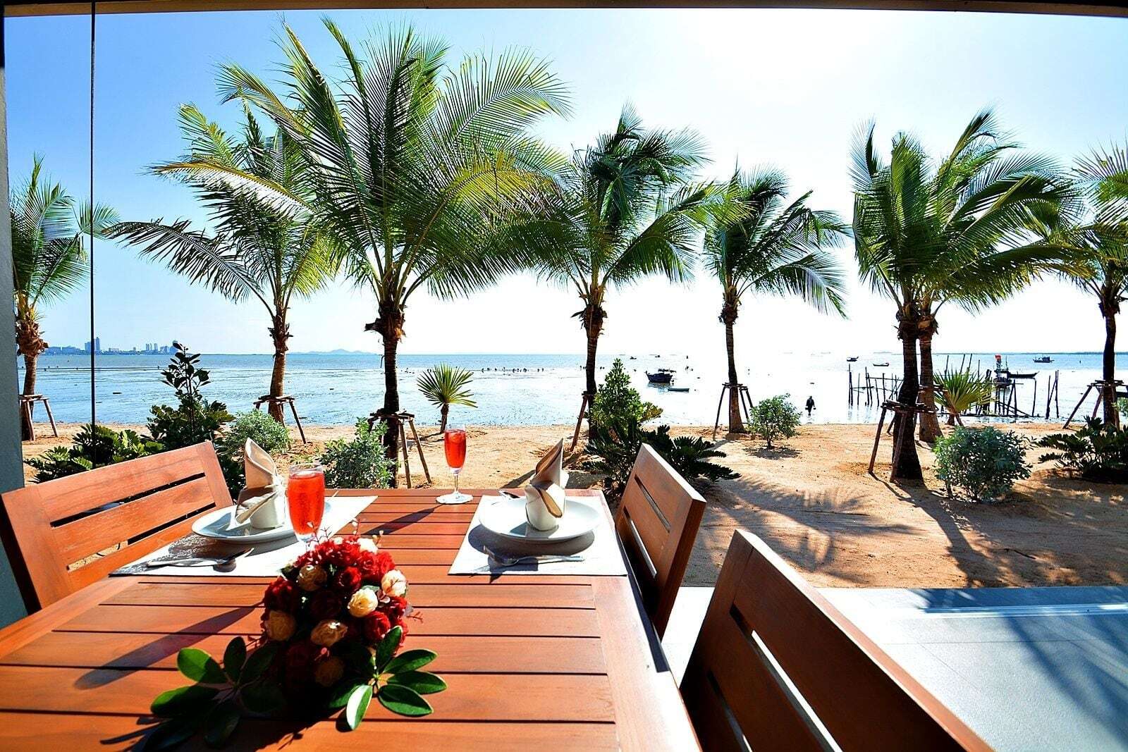 Capital O 1088 Golden Dragon Beach Resort Bang Lamung Exterior foto